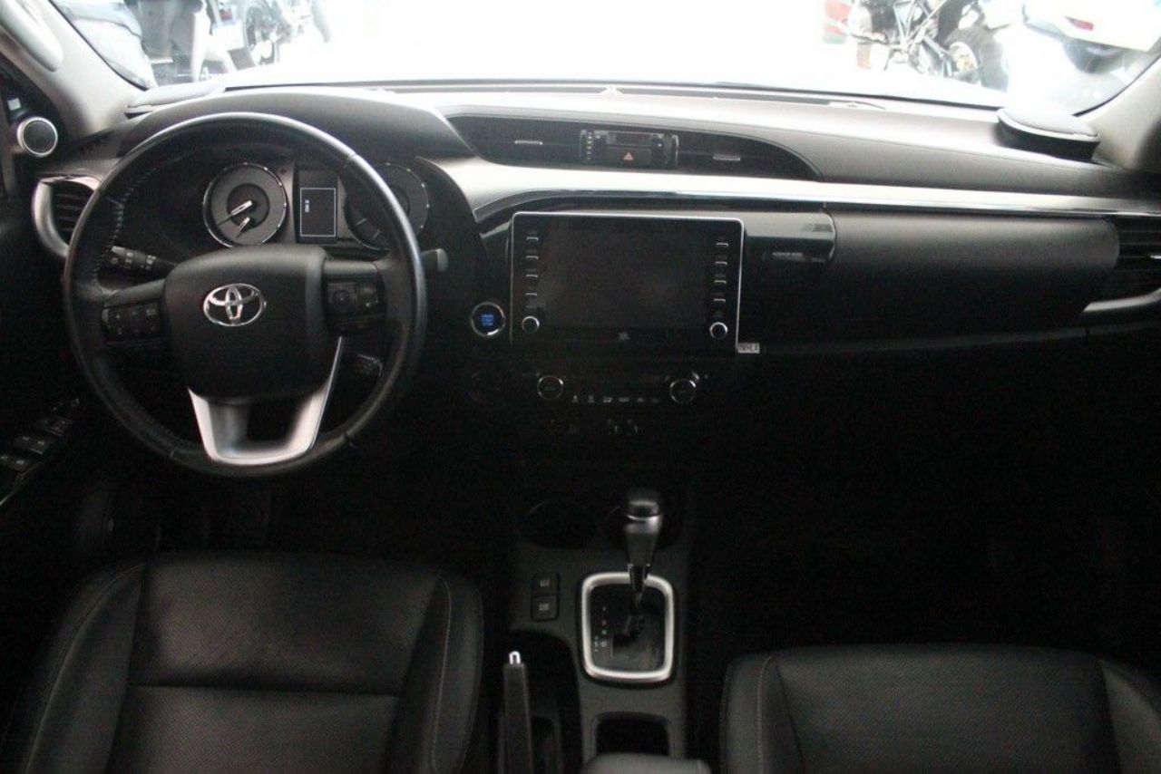 Toyota Hilux Usada en Mendoza, deRuedas