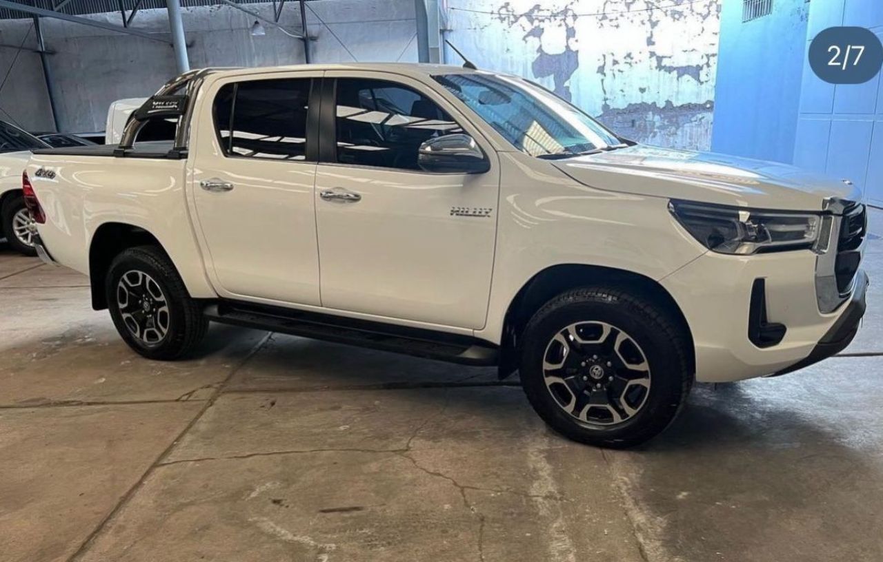 Toyota Hilux Usada en Mendoza, deRuedas