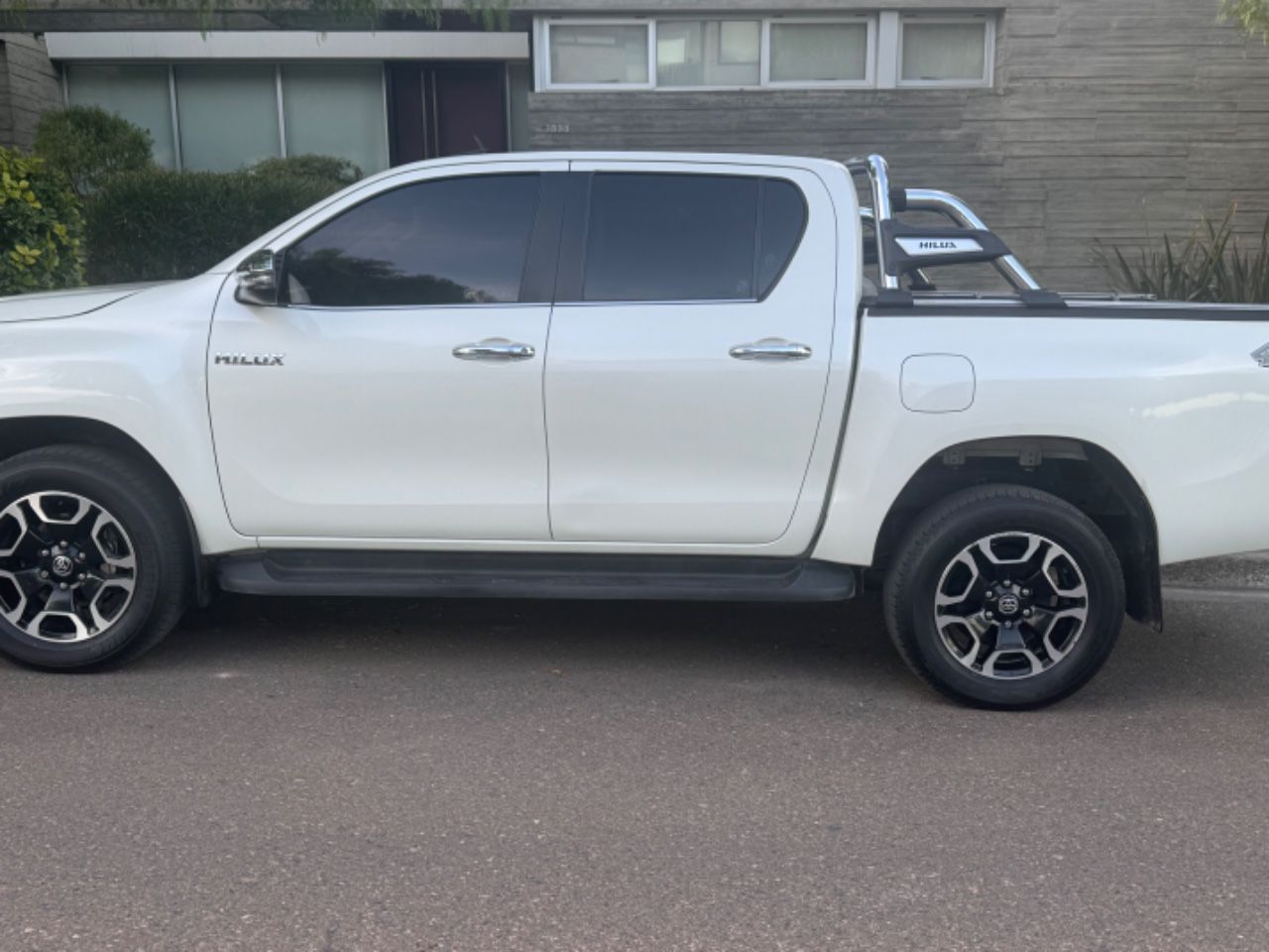 Toyota Hilux Usada en Mendoza, deRuedas