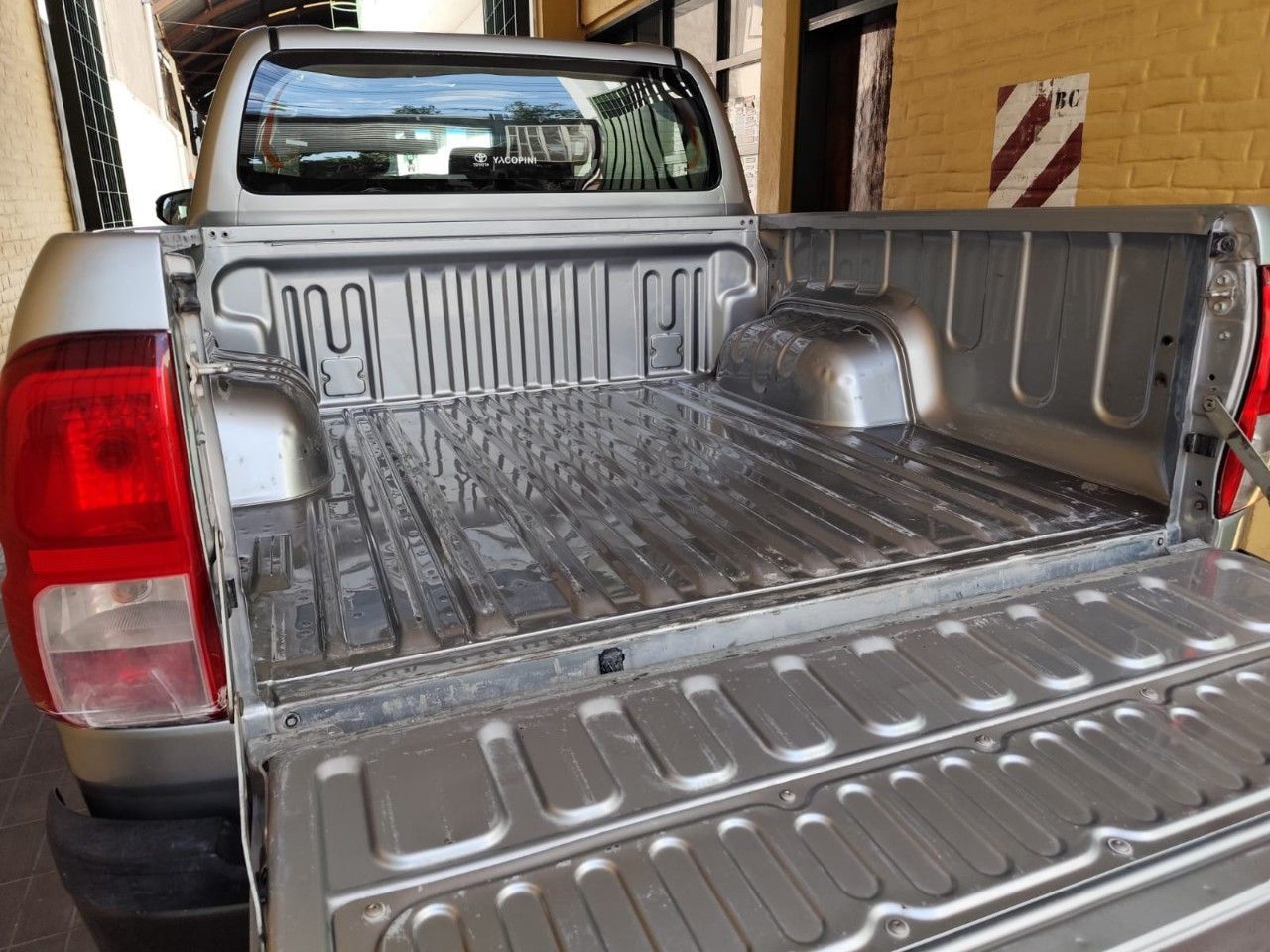 Toyota Hilux Usada Financiado en Mendoza, deRuedas