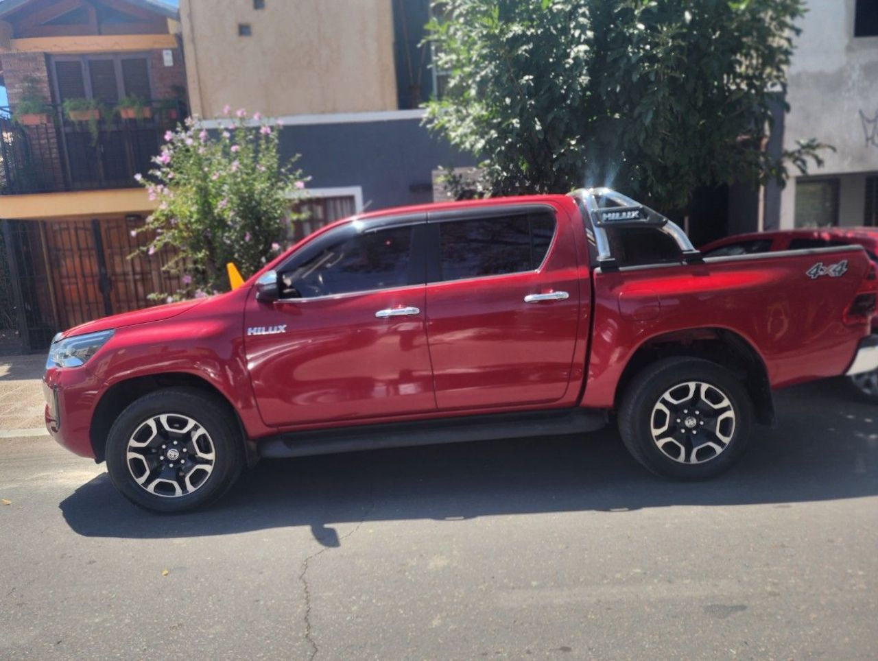 Toyota Hilux Usada en Mendoza, deRuedas
