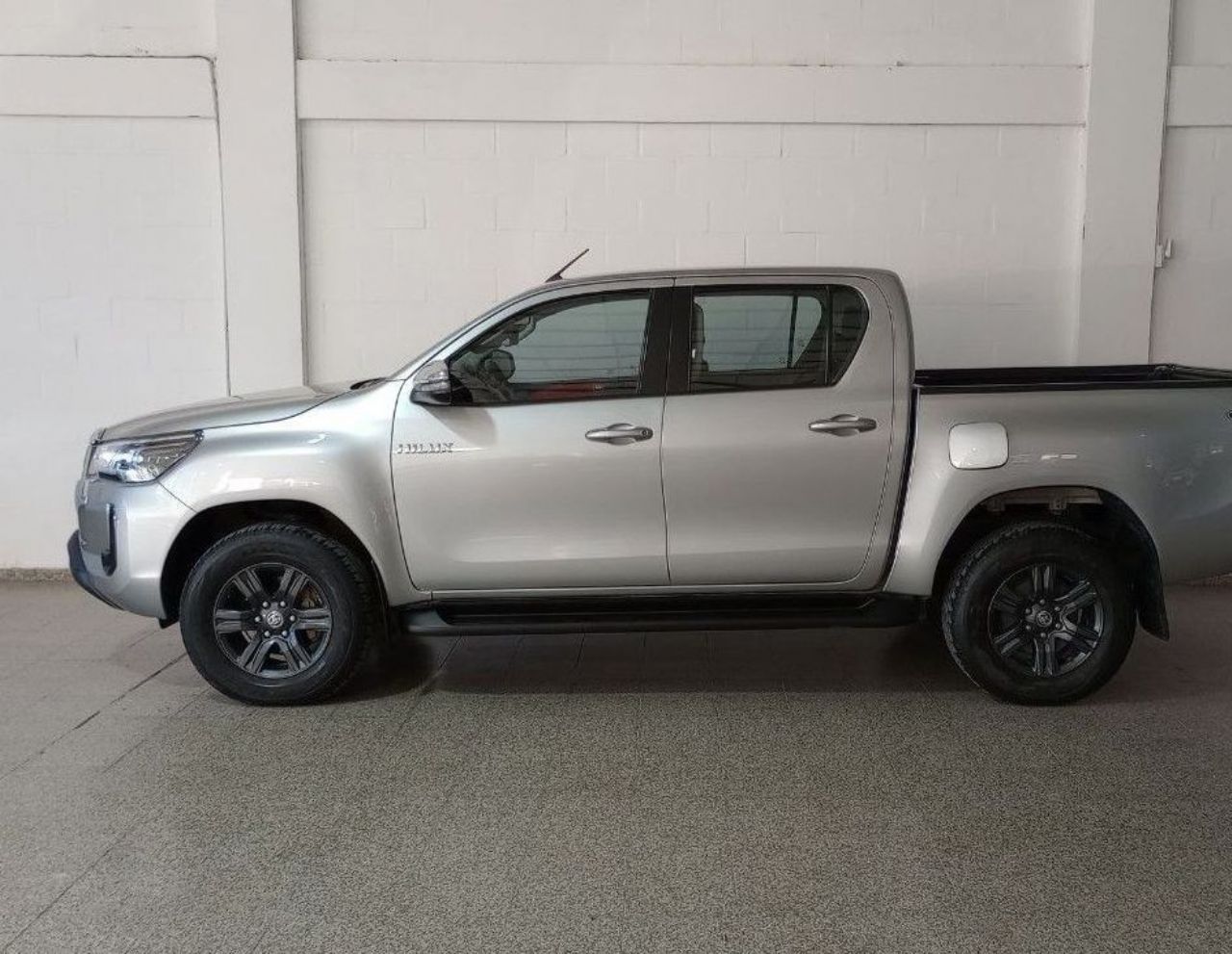 Toyota Hilux Usada en San Luis, deRuedas