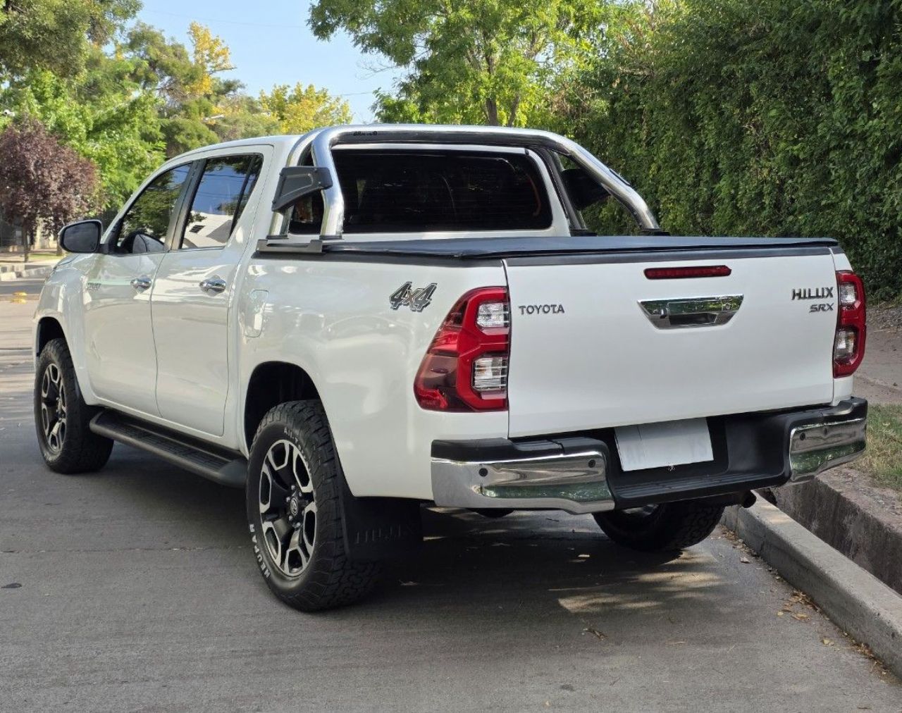 Toyota Hilux Usada en Mendoza, deRuedas