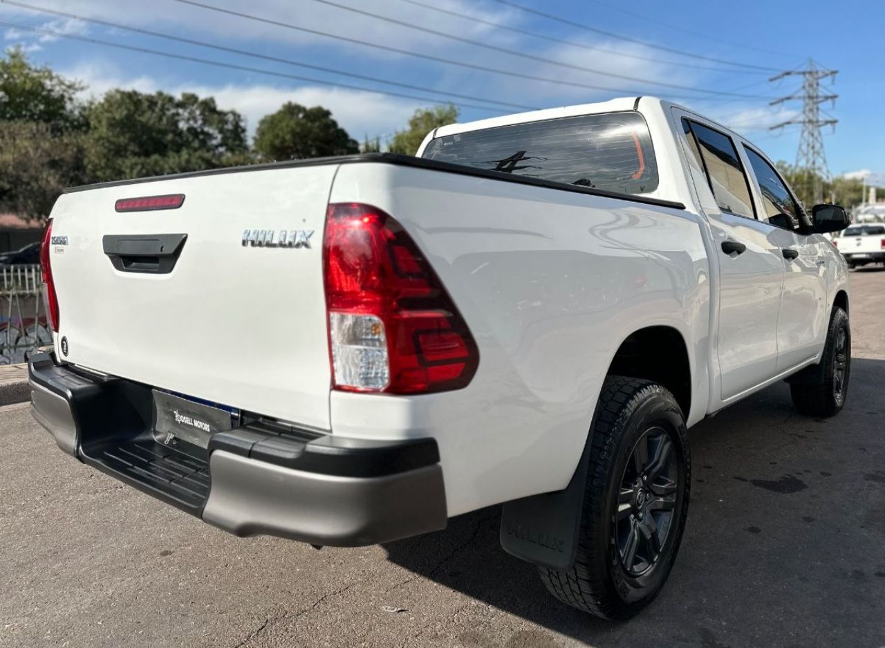 Toyota Hilux Usada Financiado en Mendoza, deRuedas