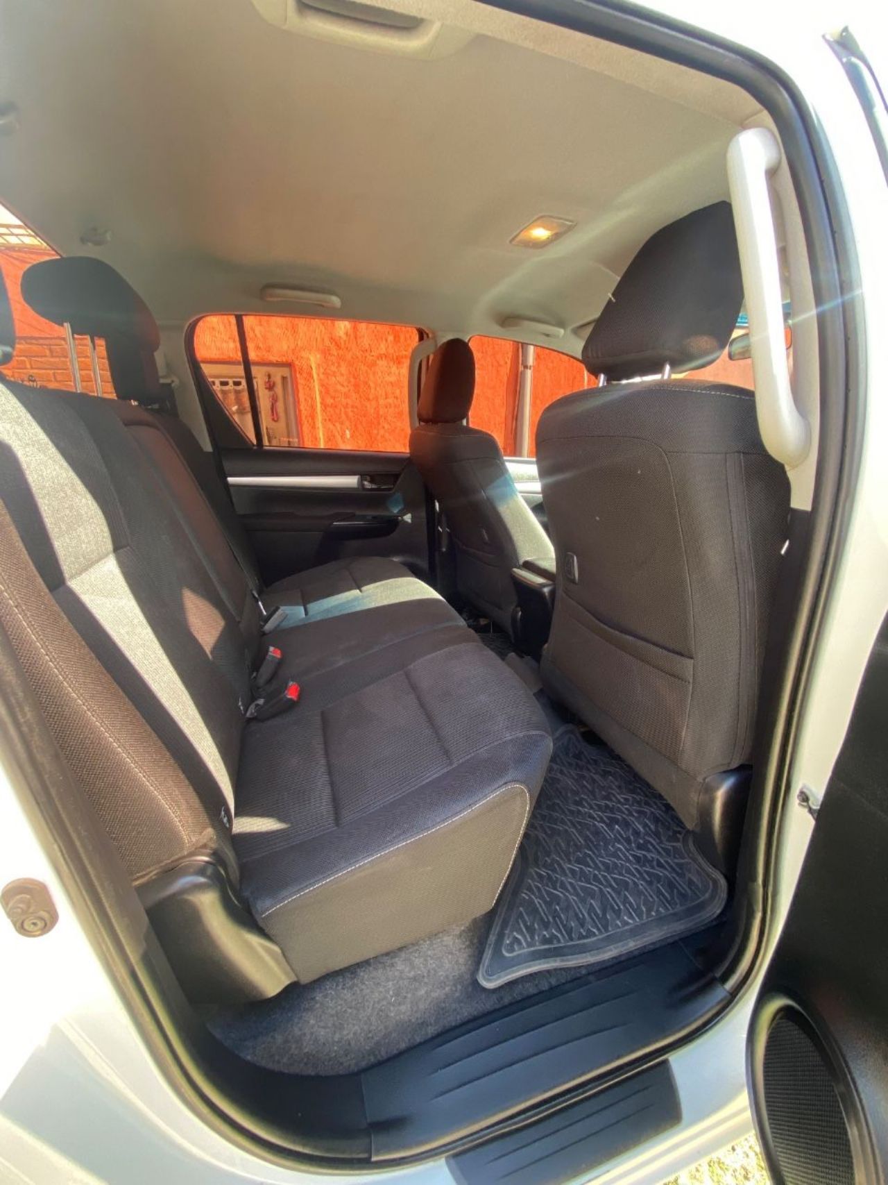 Toyota Hilux Usada en Mendoza, deRuedas