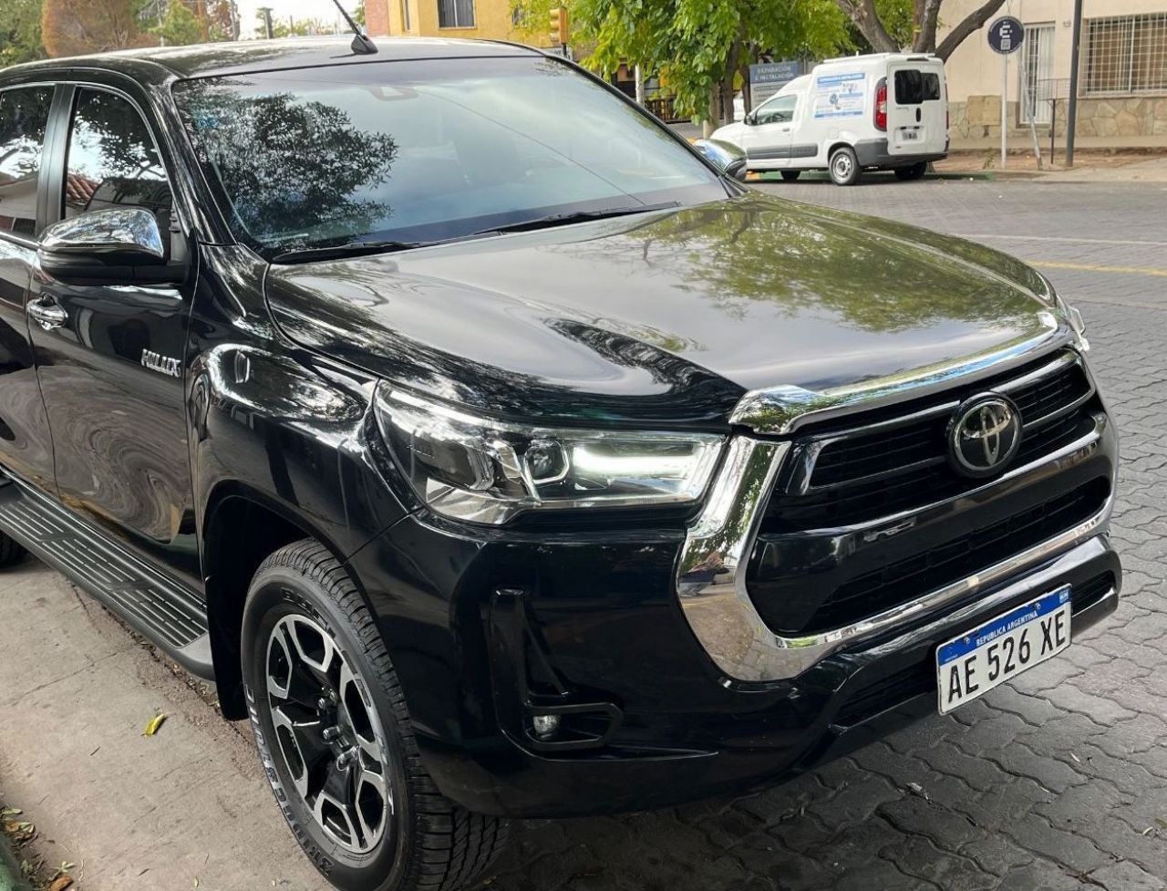 Toyota Hilux Usada en Mendoza, deRuedas