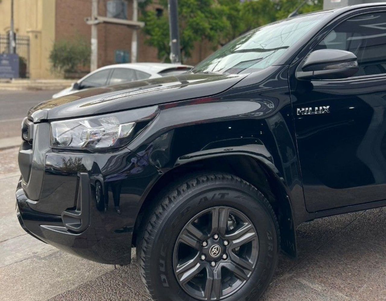 Toyota Hilux Usada Financiado en Mendoza, deRuedas