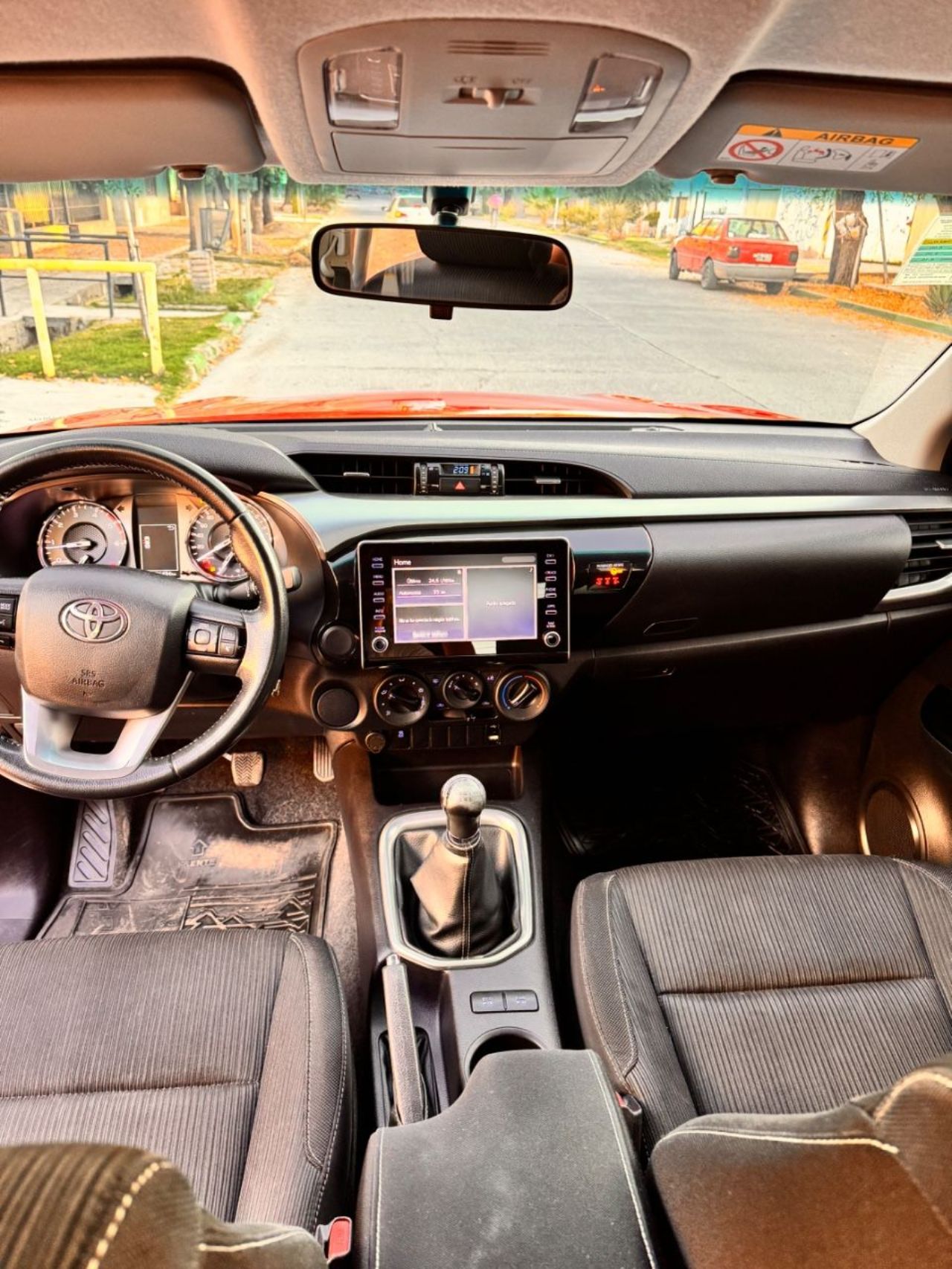 Toyota Hilux Usada en Mendoza, deRuedas