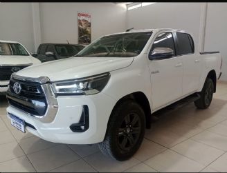 Toyota Hilux Usada en Mendoza Financiado