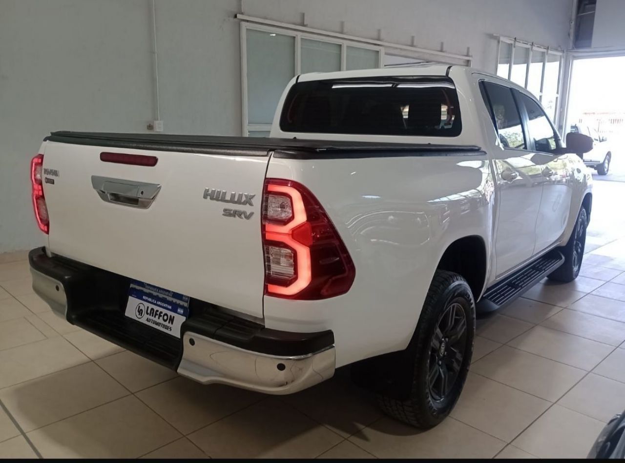 Toyota Hilux Usada Financiado en Mendoza, deRuedas