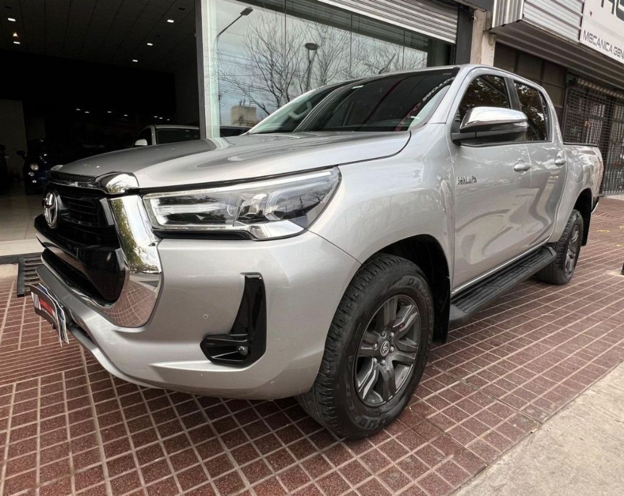 Toyota Hilux Usada Financiado en Mendoza, deRuedas