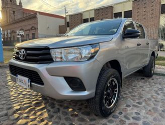 Toyota Hilux Usada en Mendoza Financiado