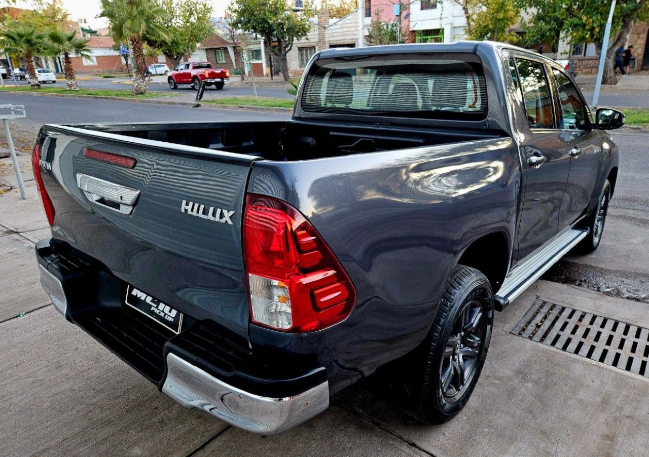 Toyota Hilux Usada Financiado en Mendoza, deRuedas