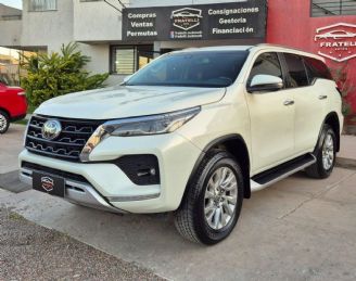 Toyota Hilux Usada en Mendoza Financiado