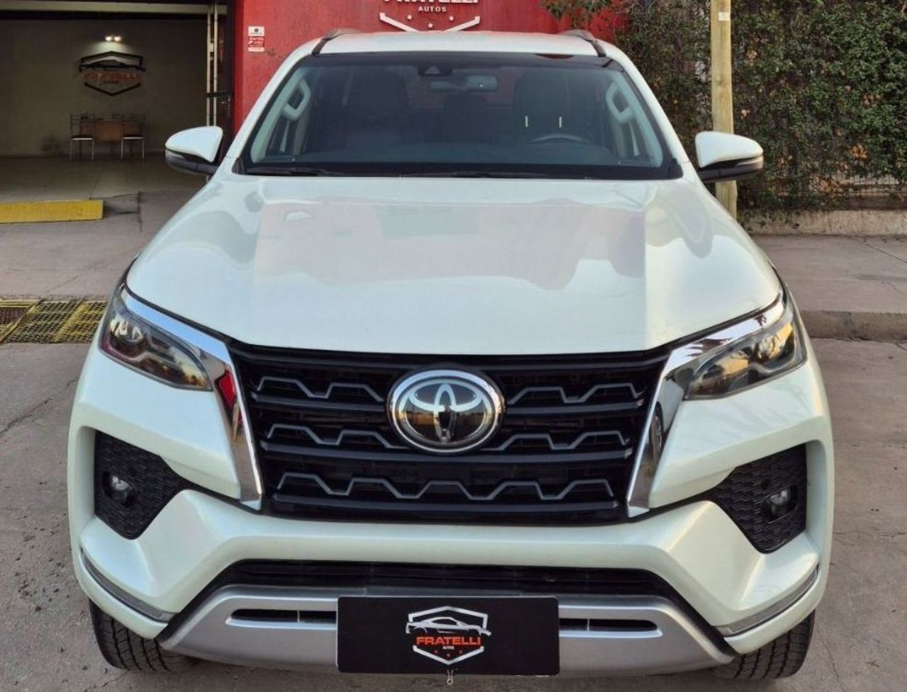 Toyota Hilux Usada Financiado en Mendoza, deRuedas