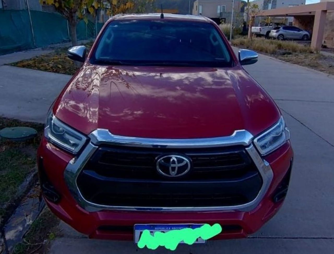 Toyota Hilux Usada en Mendoza, deRuedas