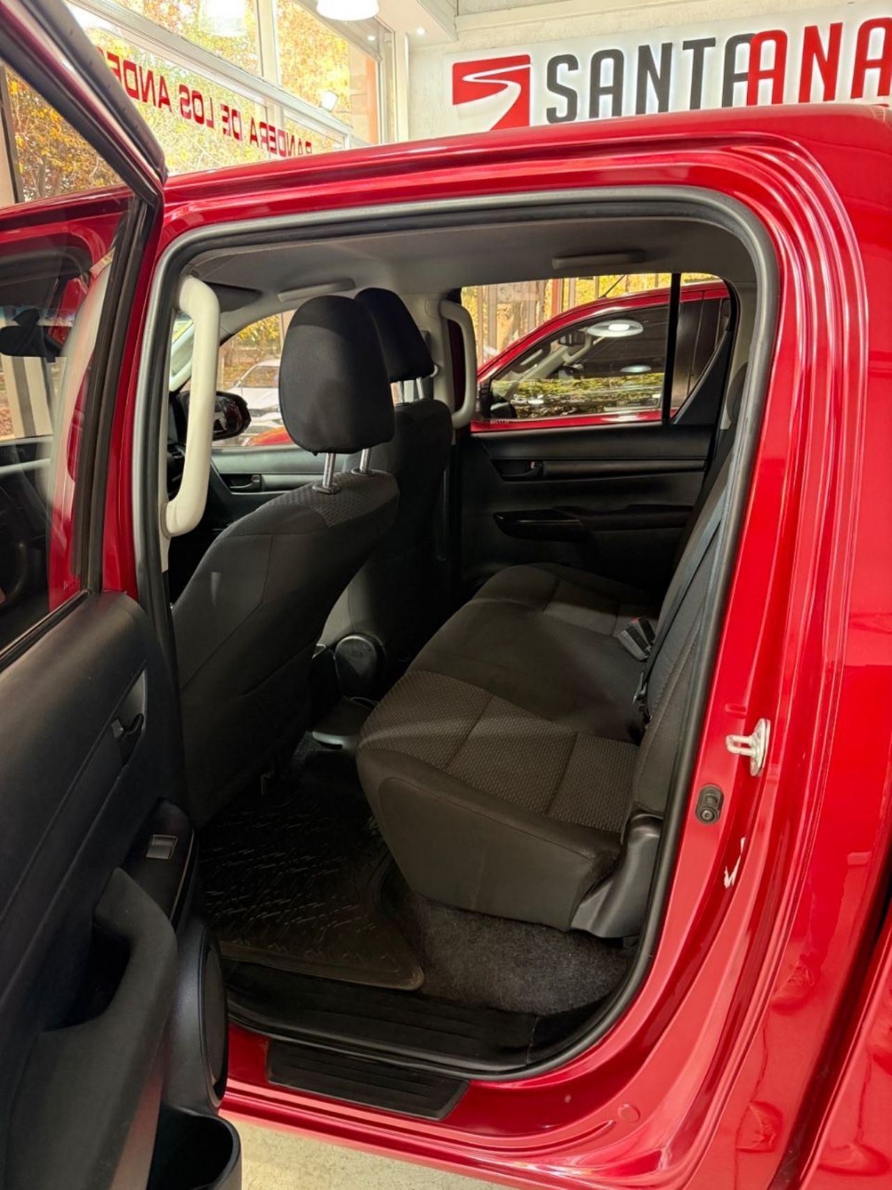 Toyota Hilux Usada Financiado en Mendoza, deRuedas
