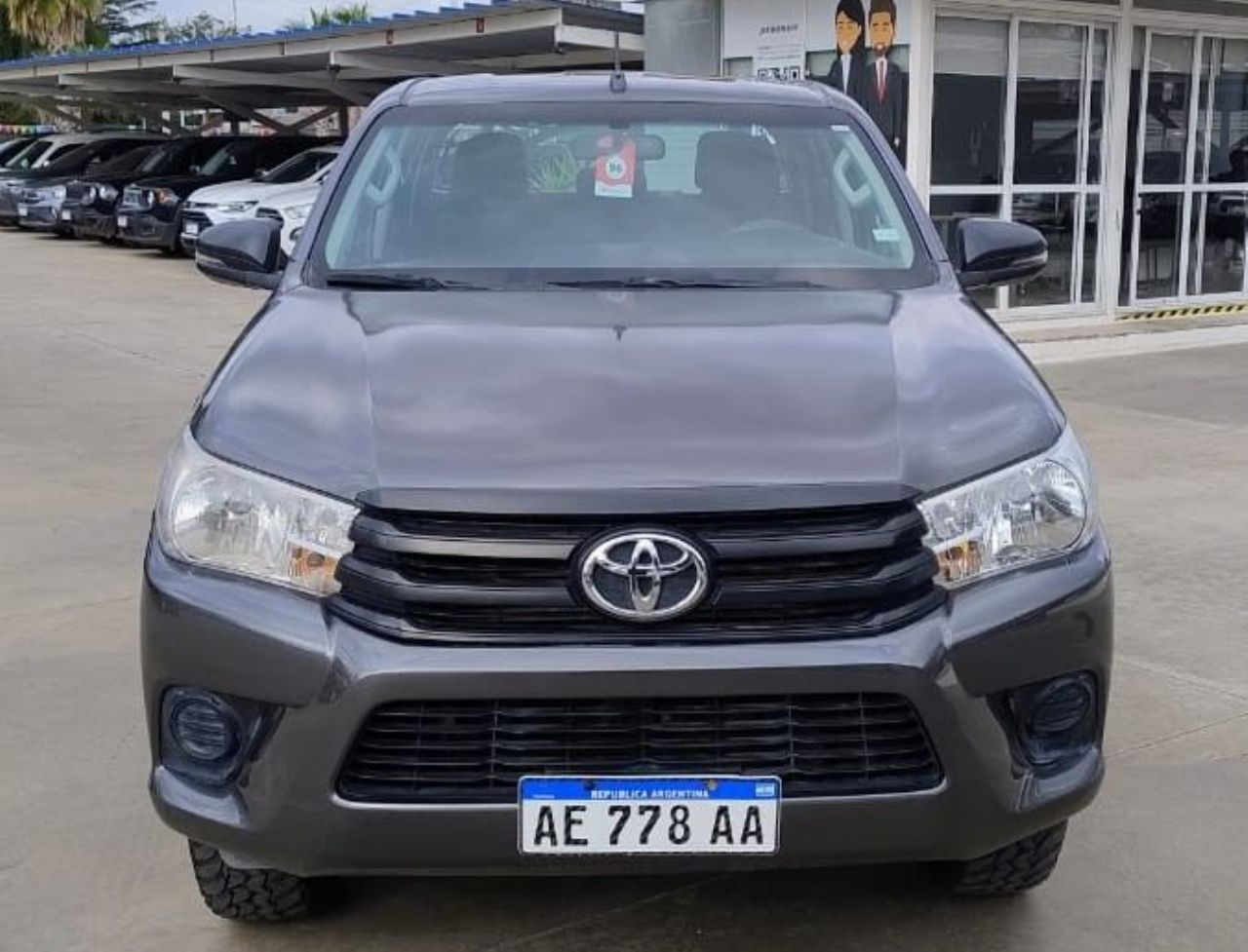 Toyota Hilux Usada en San Luis, deRuedas