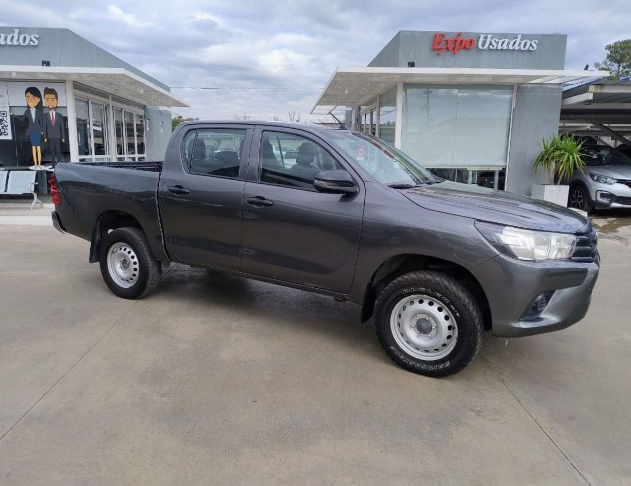 Toyota Hilux Usada en San Luis, deRuedas