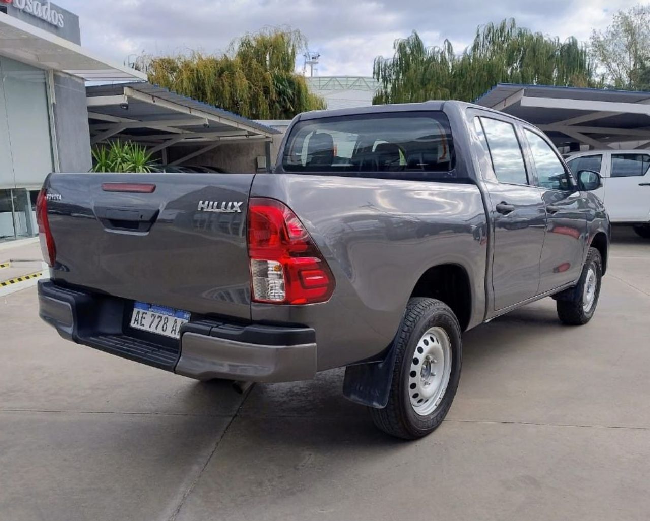 Toyota Hilux Usada en San Luis, deRuedas