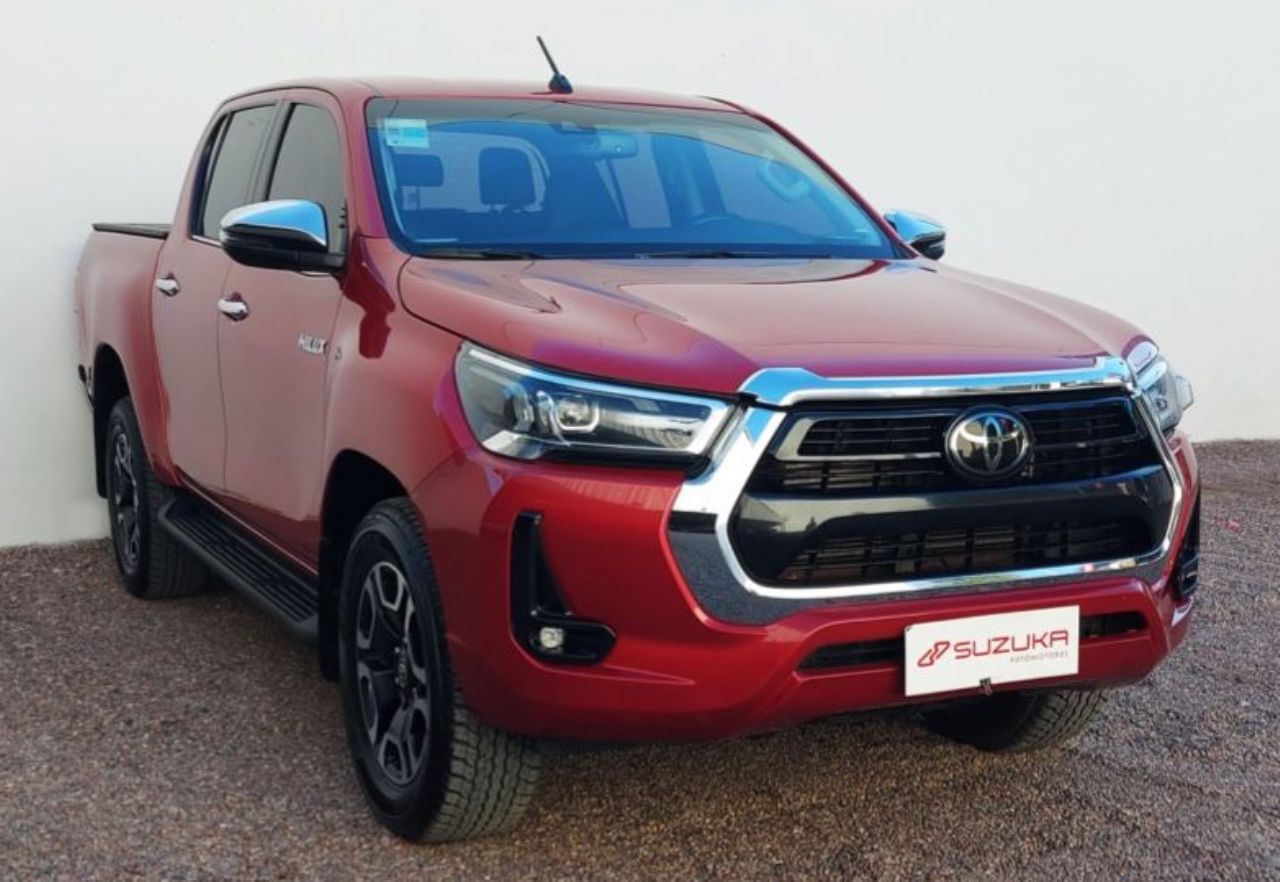 Toyota Hilux Usada Financiado en Mendoza, deRuedas