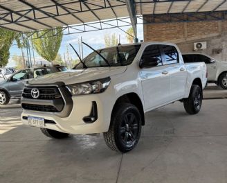 Toyota Hilux Usada en Mendoza Financiado