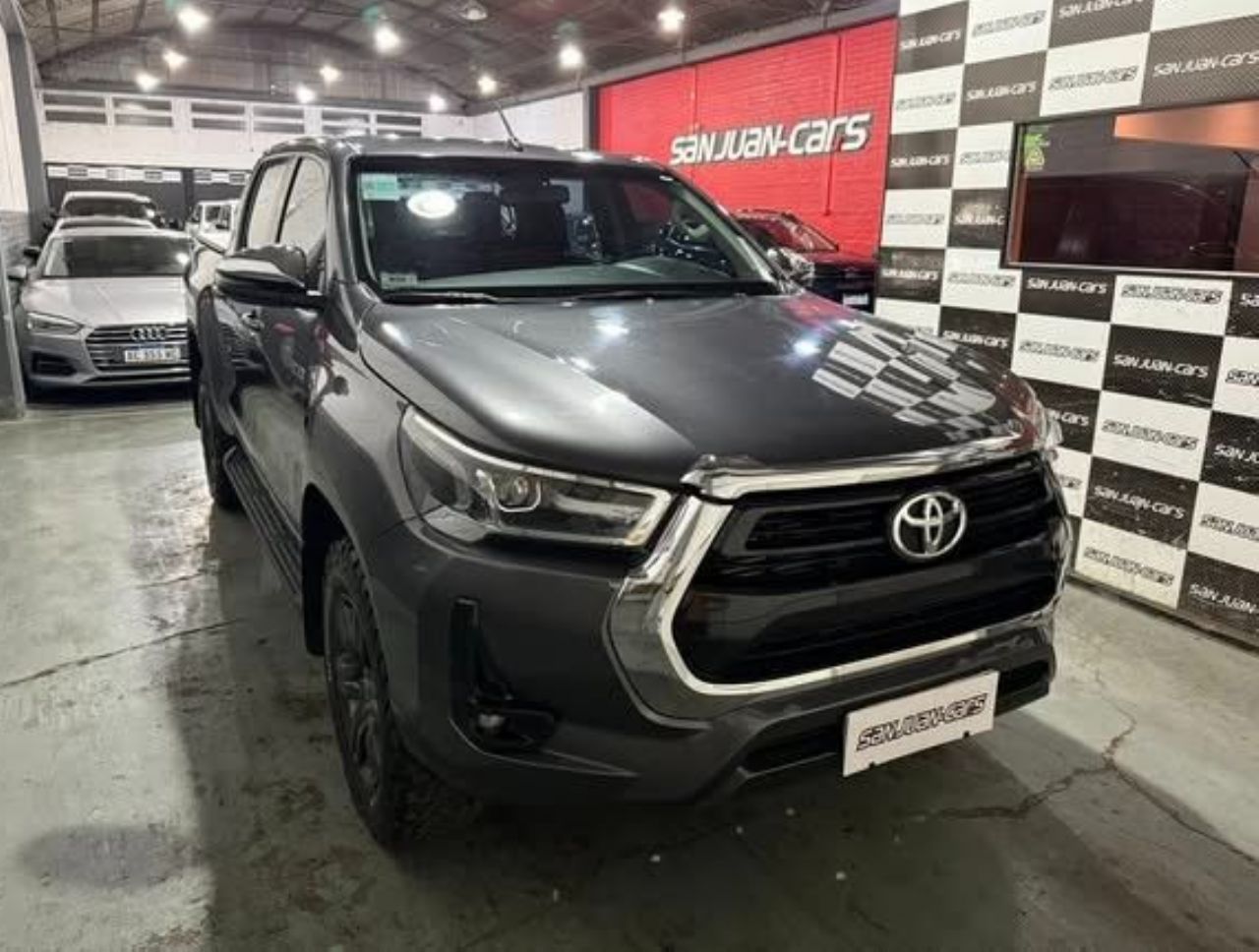 Toyota Hilux Usada Financiado en San Juan, deRuedas