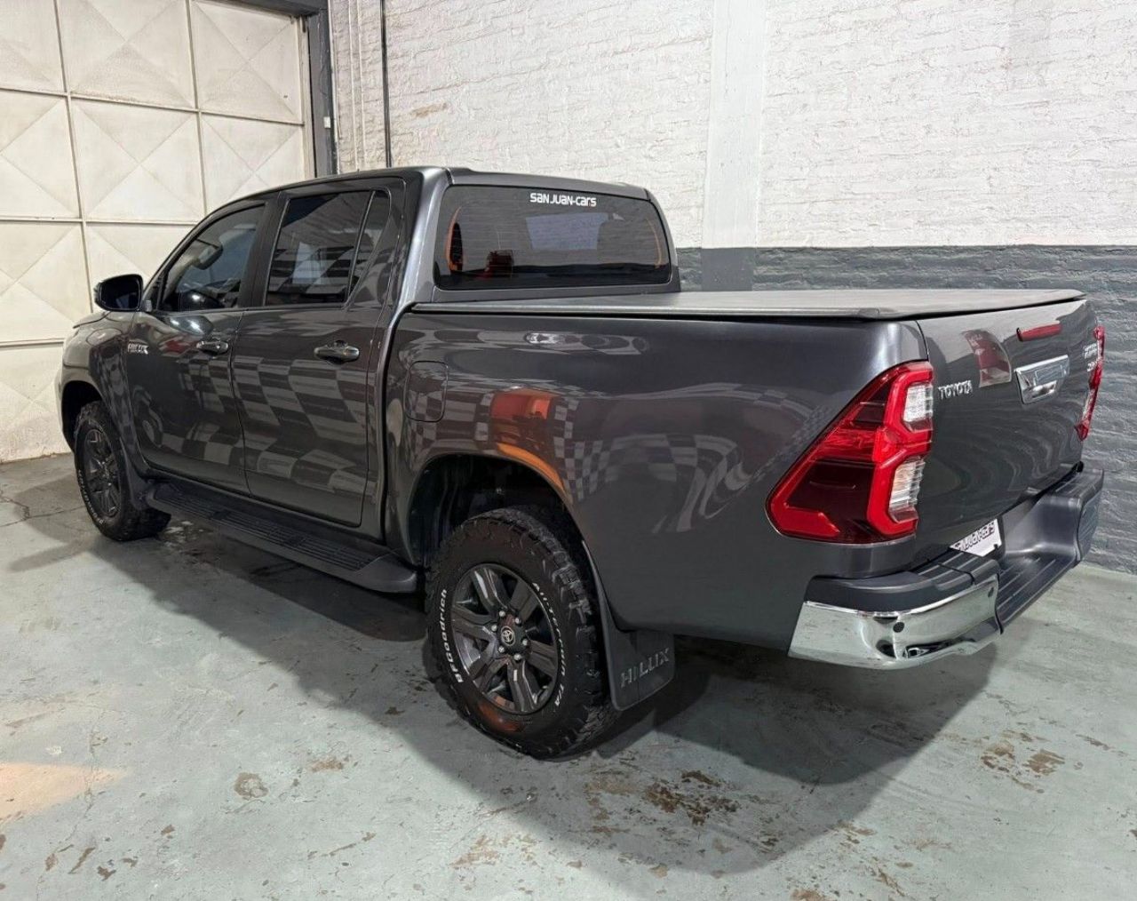 Toyota Hilux Usada Financiado en San Juan, deRuedas