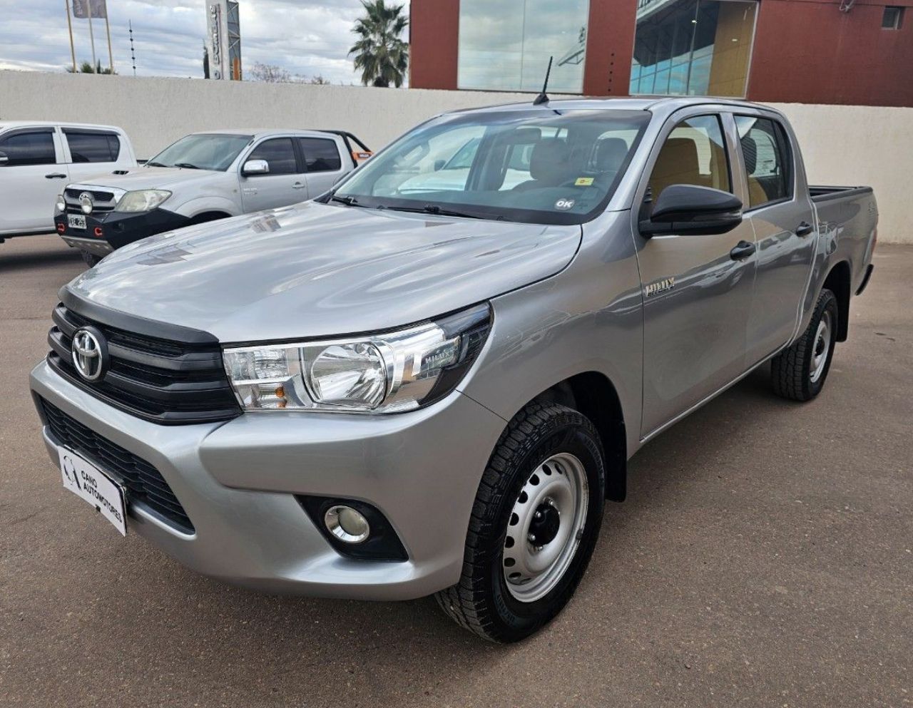 Toyota Hilux Usada Financiado en Mendoza, deRuedas