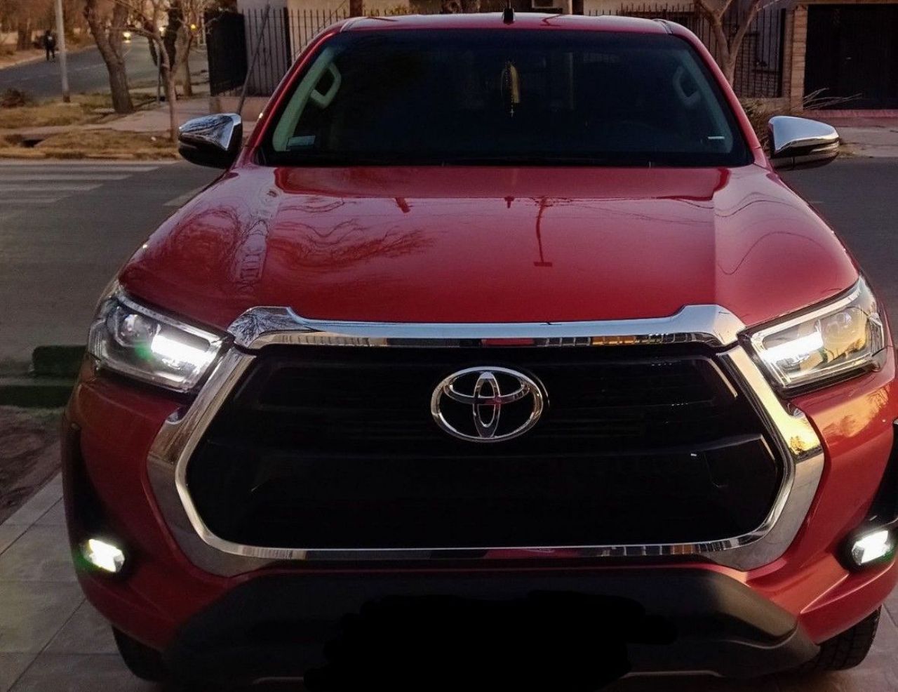 Toyota Hilux Usada en Mendoza, deRuedas