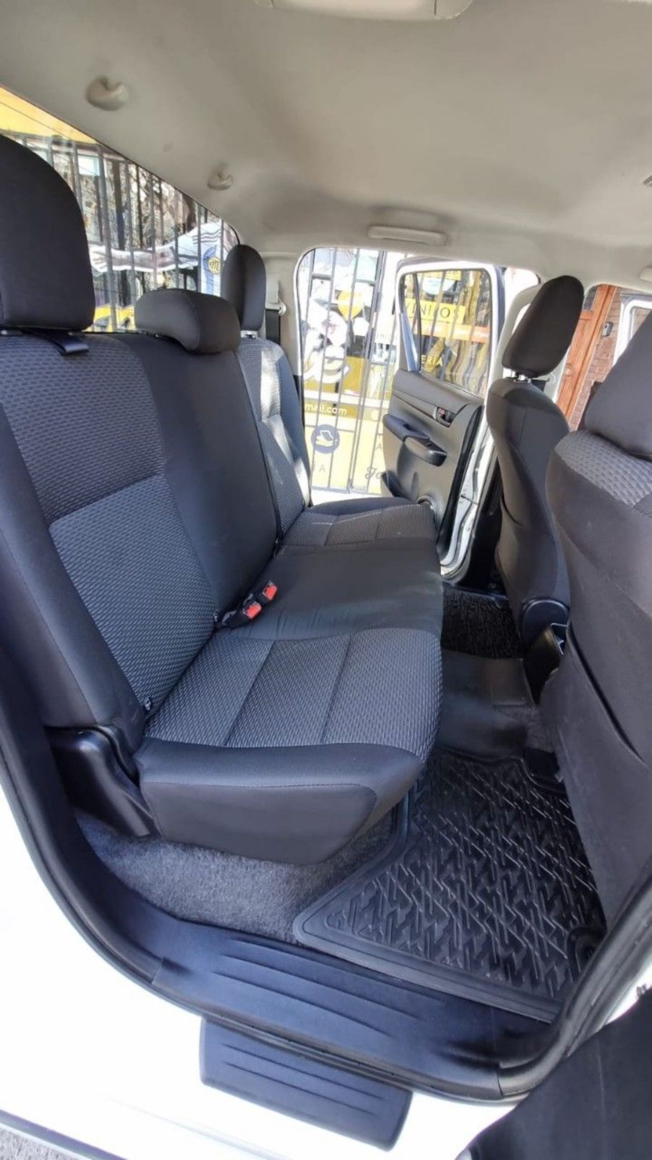 Toyota Hilux Usada Financiado en Mendoza, deRuedas