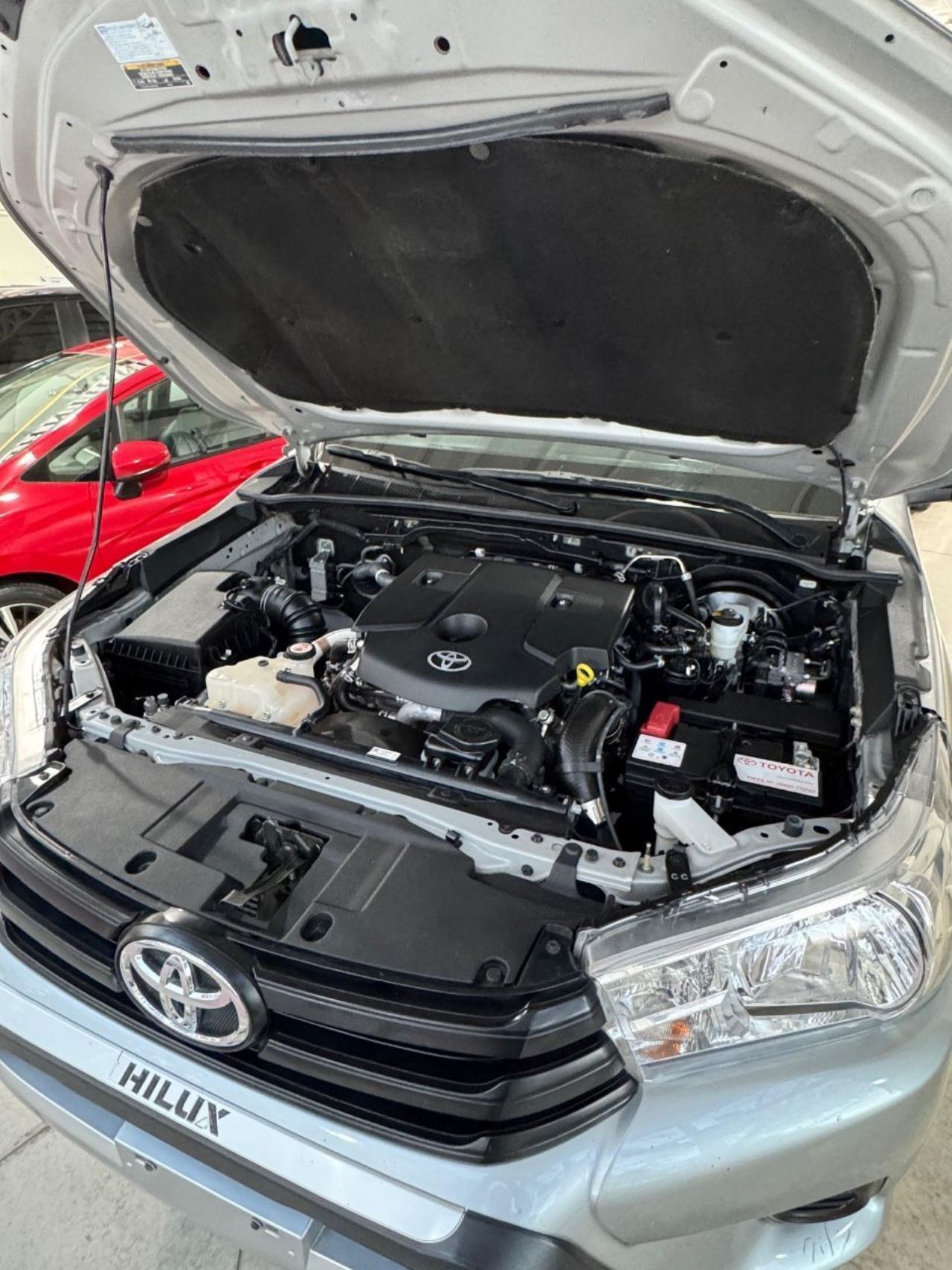 Toyota Hilux Usada Financiado en Mendoza, deRuedas