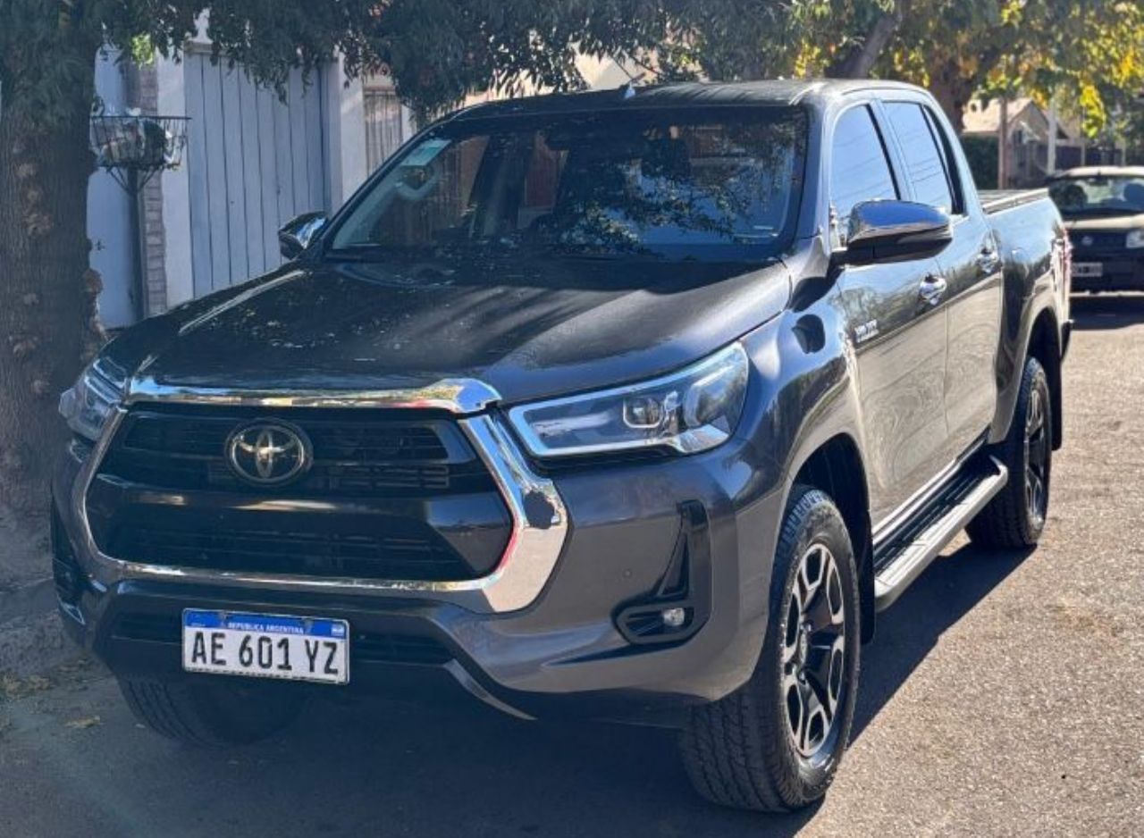 Toyota Hilux Usada en Mendoza, deRuedas