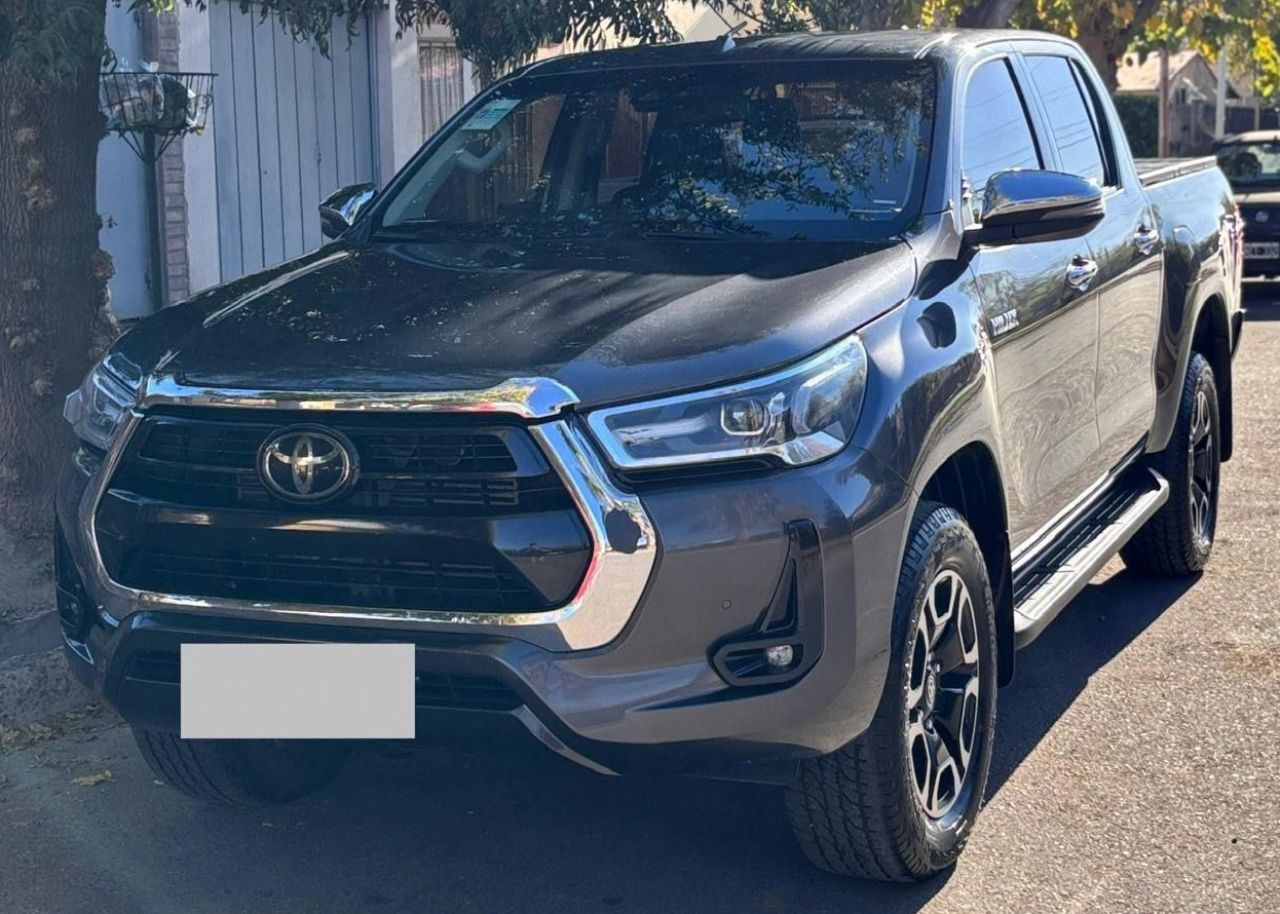 Toyota Hilux Usada en Mendoza, deRuedas