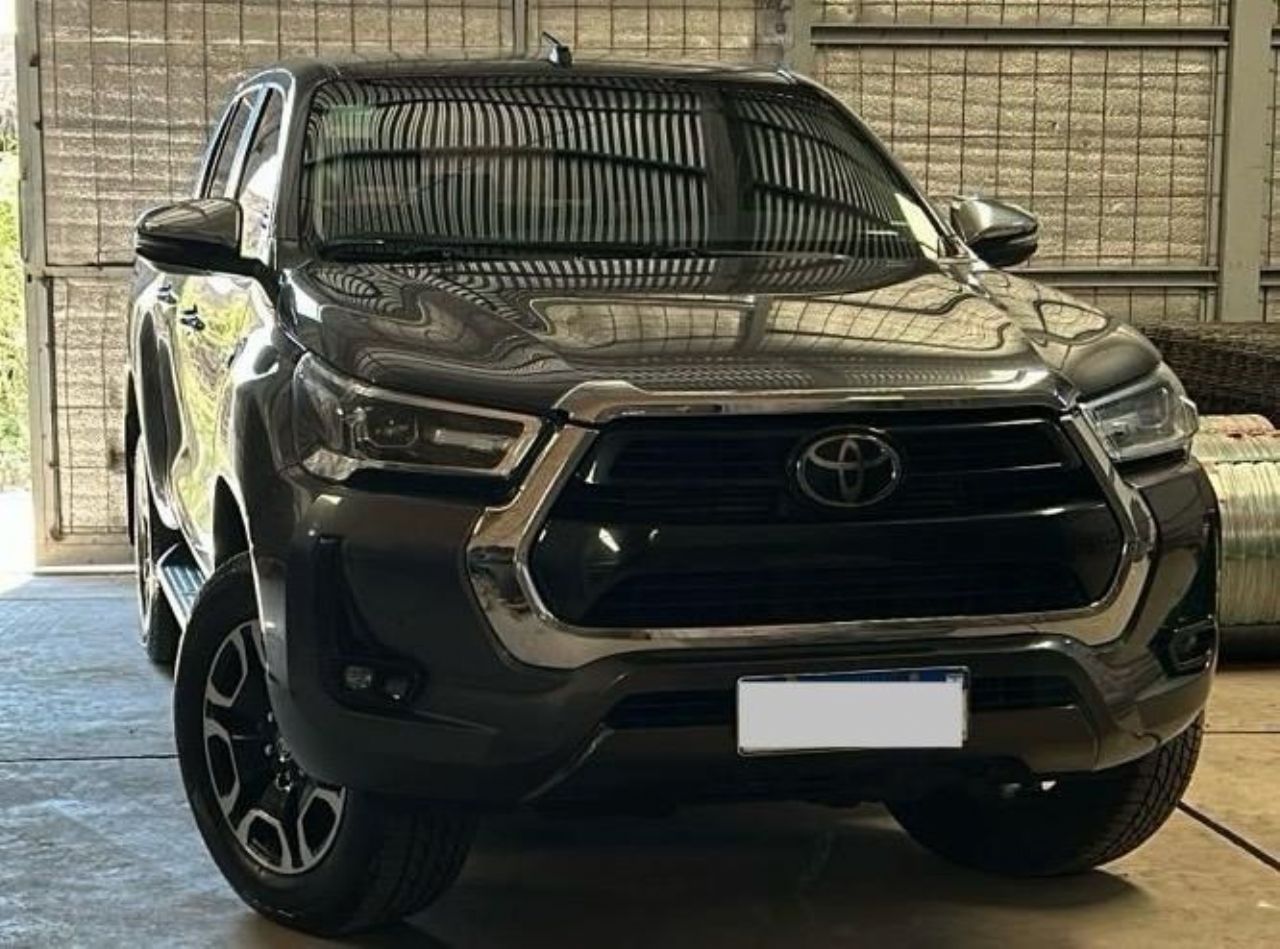 Toyota Hilux Usada en Mendoza, deRuedas