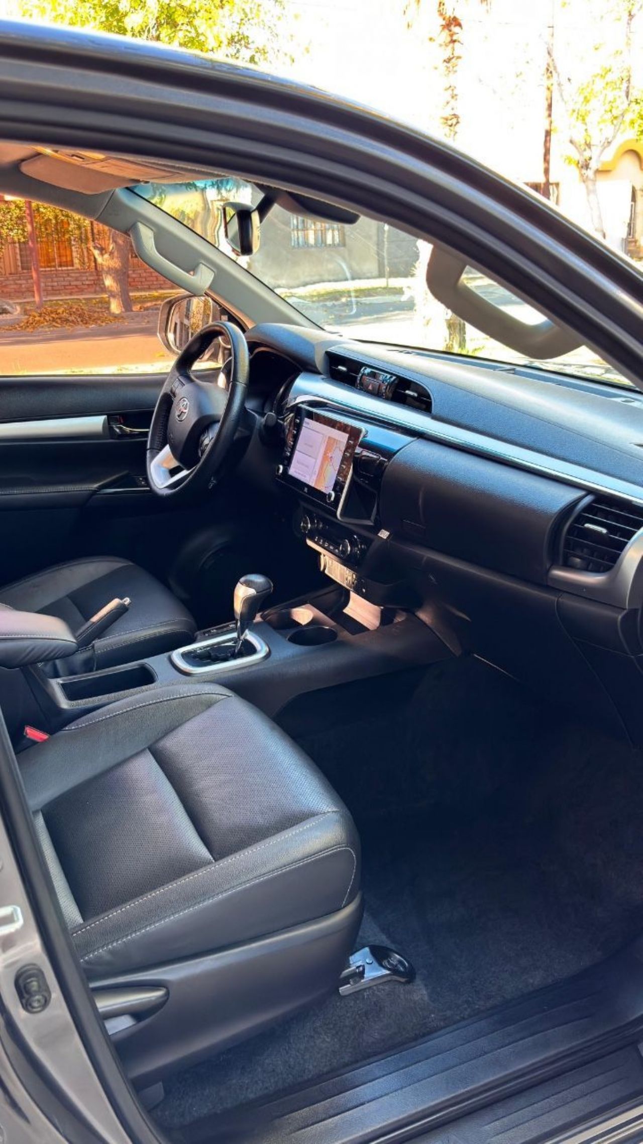 Toyota Hilux Usada en Mendoza, deRuedas