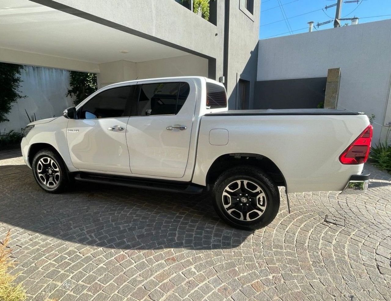 Toyota Hilux Usada en Buenos Aires, deRuedas