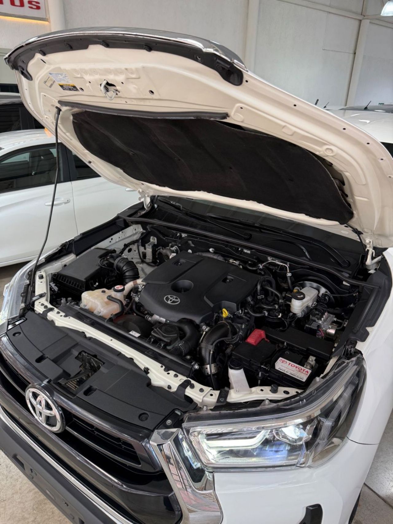 Toyota Hilux Usada Financiado en Mendoza, deRuedas
