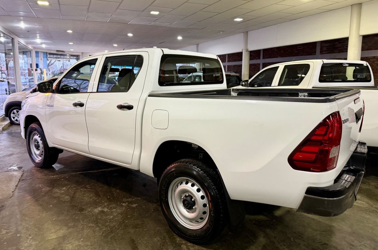 Toyota Hilux Usada en Mendoza, deRuedas