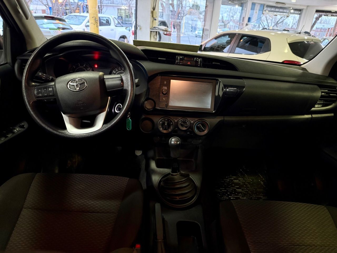 Toyota Hilux Usada en Mendoza, deRuedas