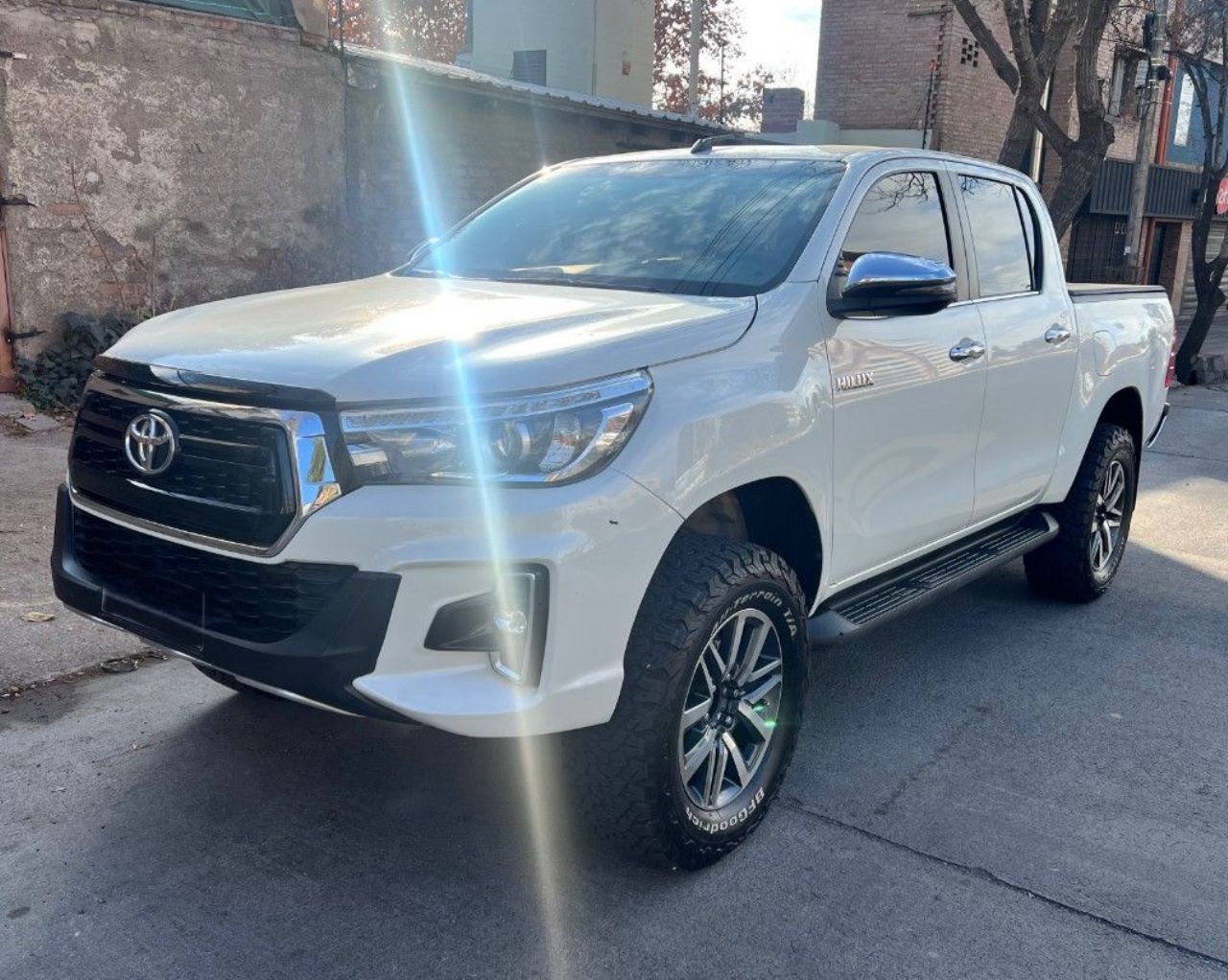 Toyota Hilux Usada en Mendoza, deRuedas
