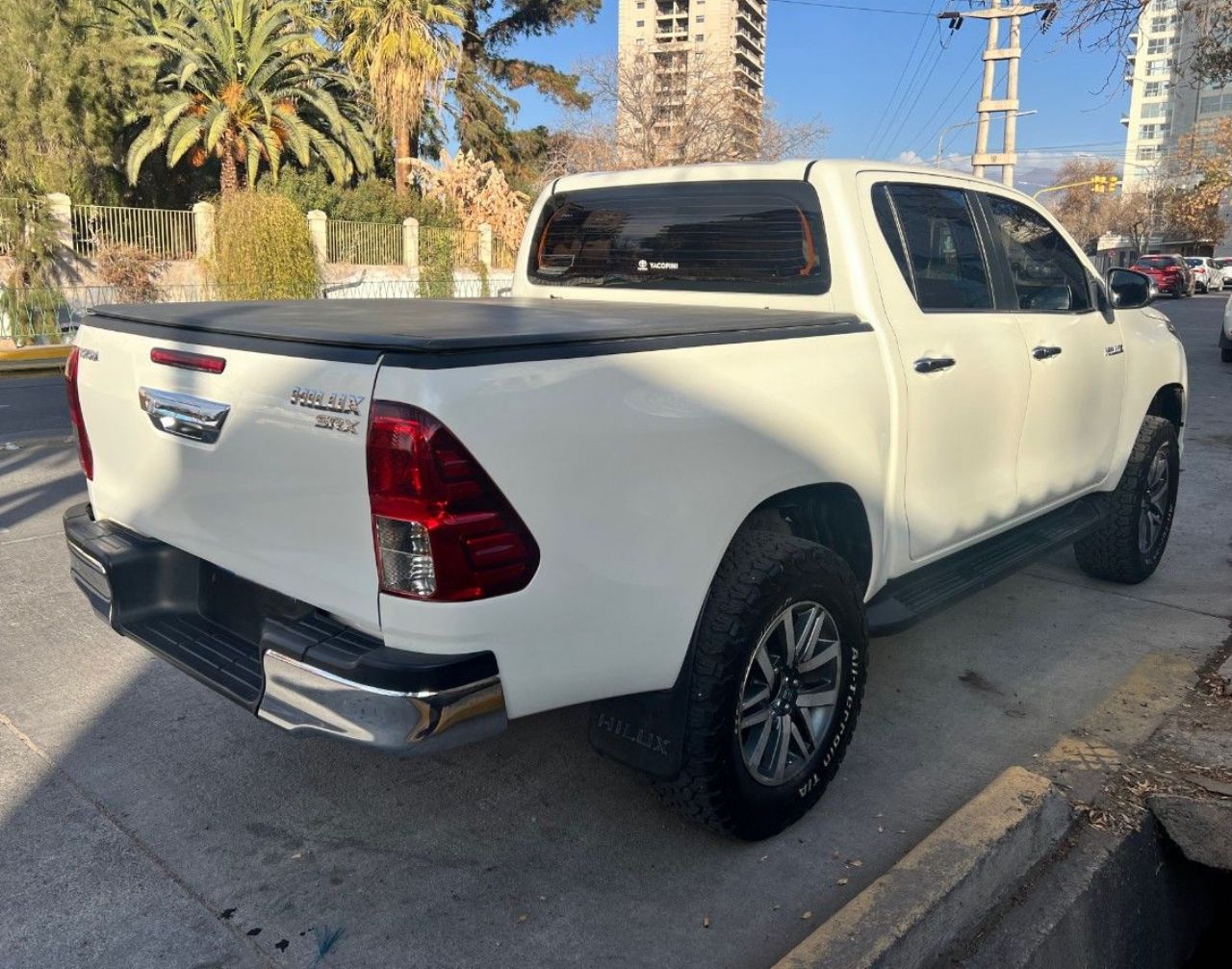 Toyota Hilux Usada en Mendoza, deRuedas