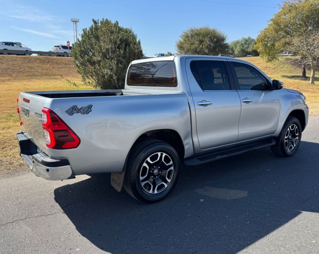 Toyota Hilux Usada Financiado en San Juan, deRuedas