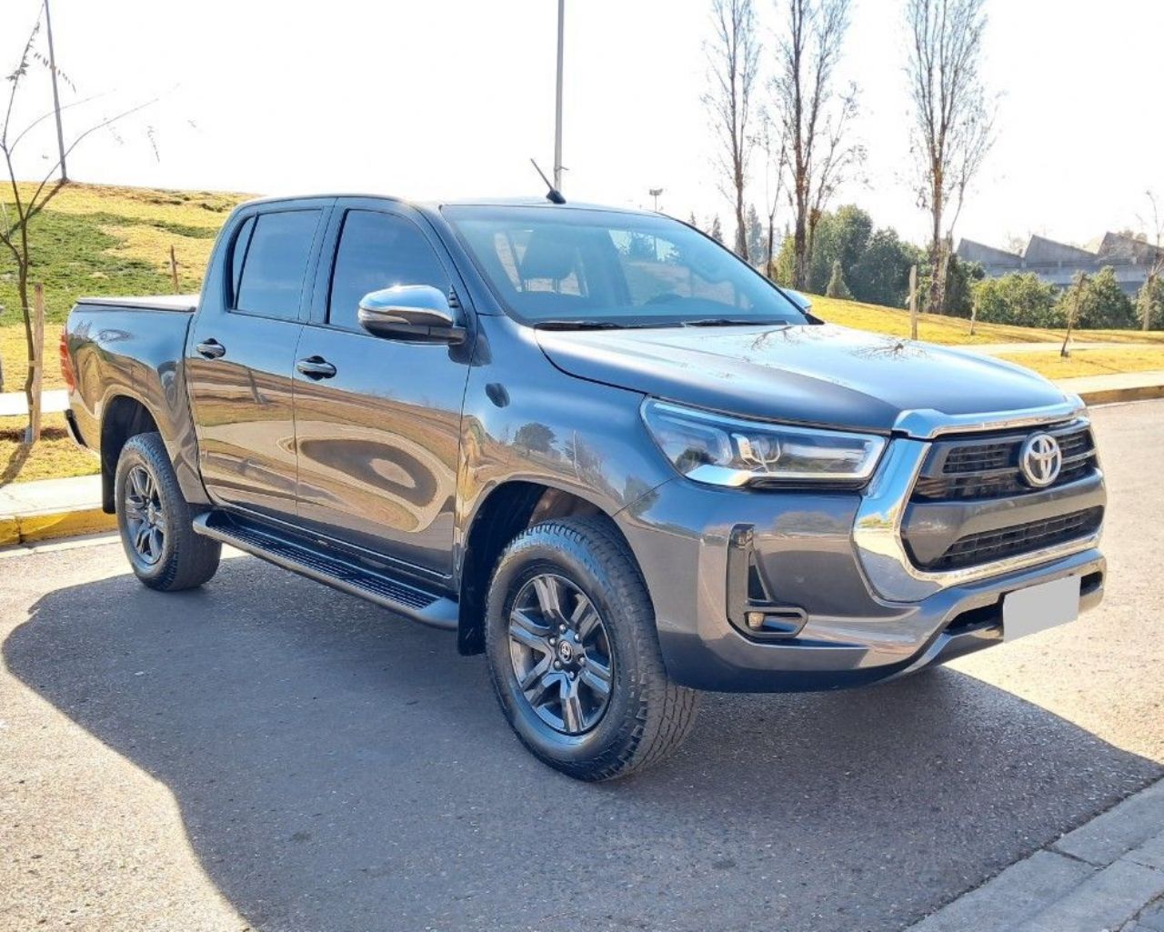 Toyota Hilux Usada Financiado en Mendoza, deRuedas