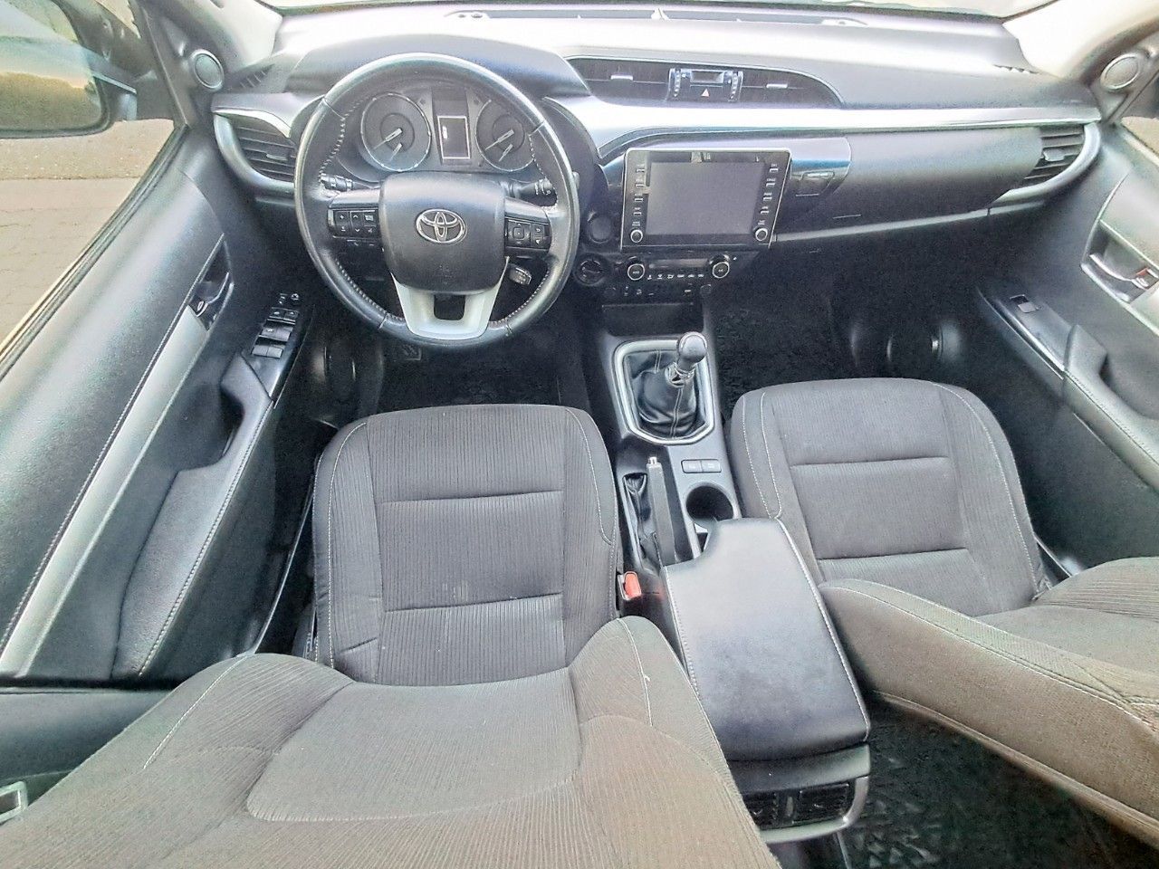 Toyota Hilux Usada Financiado en Mendoza, deRuedas
