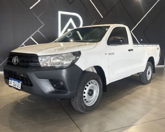Toyota Hilux Usada en Mendoza Financiado