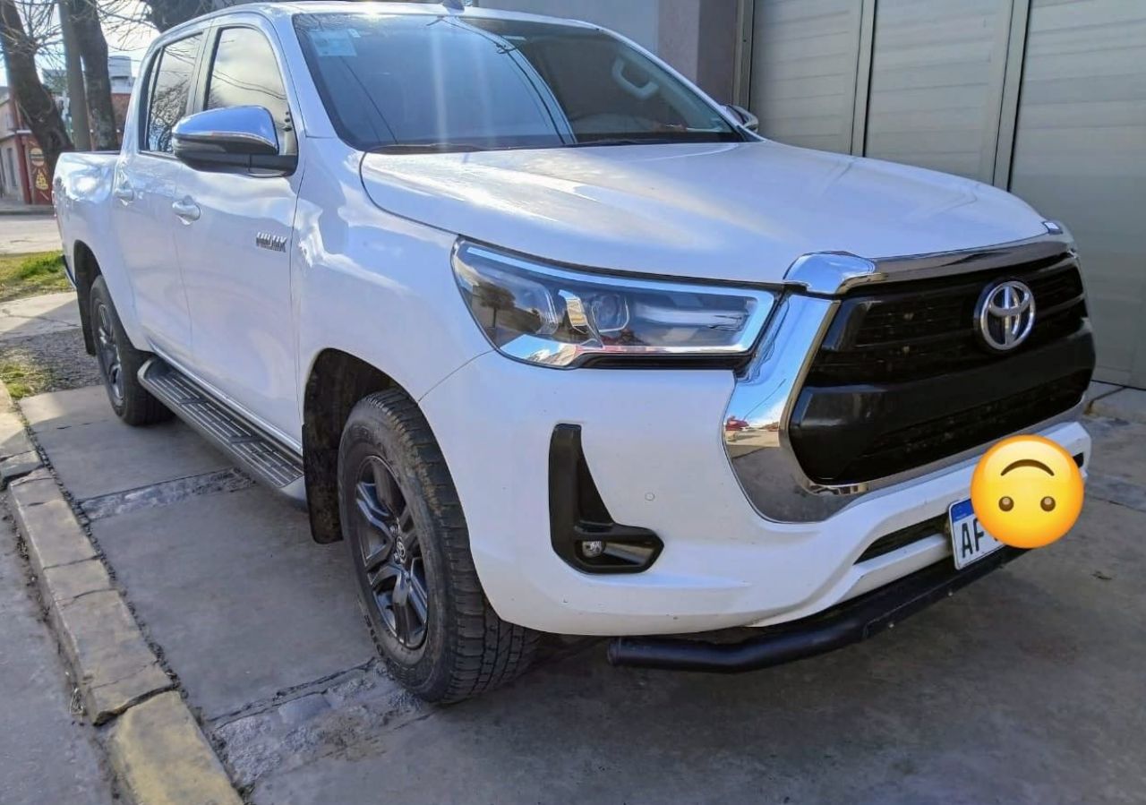 Toyota Hilux Usada en Buenos Aires, deRuedas