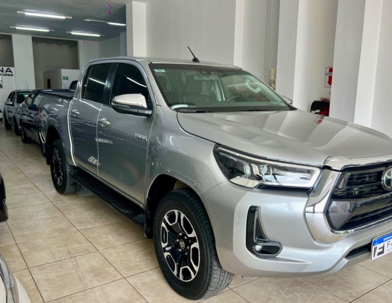 Toyota Hilux Usada Financiado en Mendoza, deRuedas