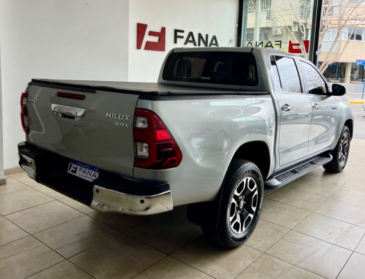Toyota Hilux Usada Financiado en Mendoza, deRuedas