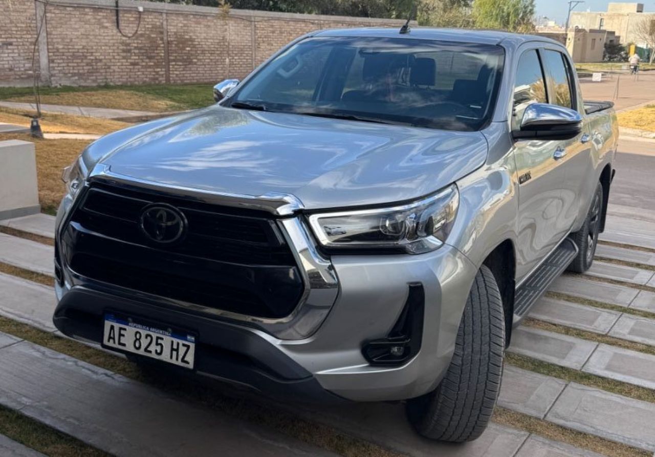 Toyota Hilux Usada en Mendoza, deRuedas